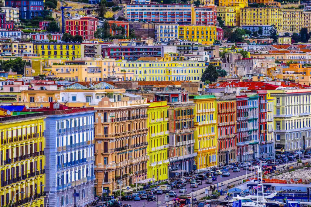 17 must-see attractions in Naples