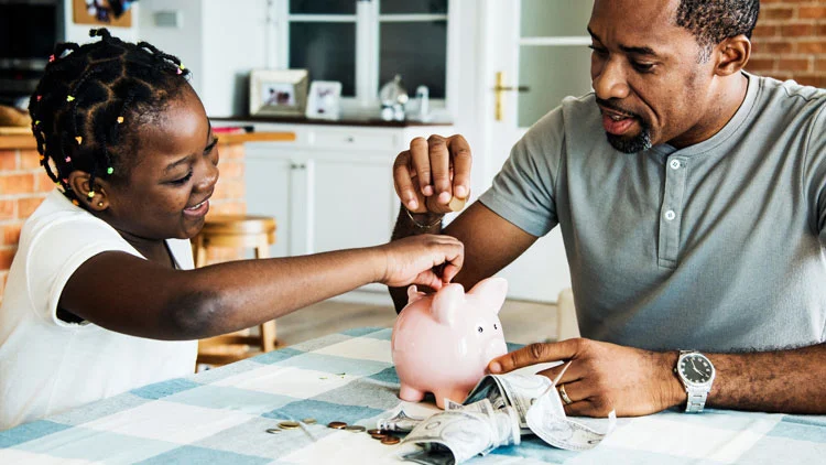 Financial knowledge is everywhere: Cultivating children’s financial literacy in everyday life